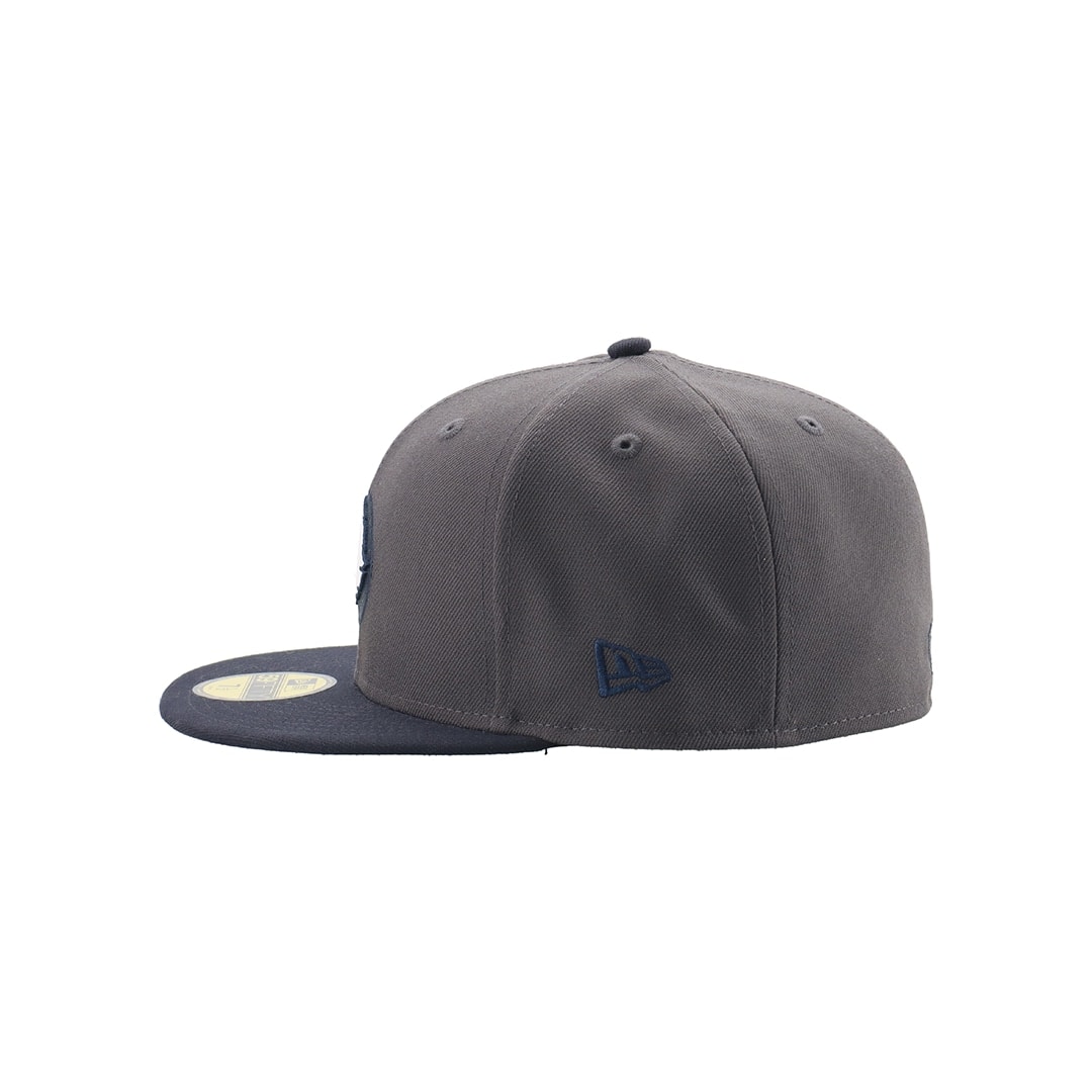 LIBEIRO ネイビー　キャップ ボックスロゴCAP – LIBEIRO