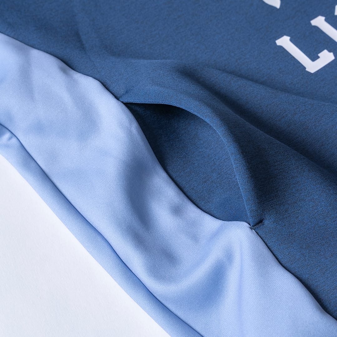 受注生産】[ミズノ]オーセンティックスウェットパーカ(S): アパレル