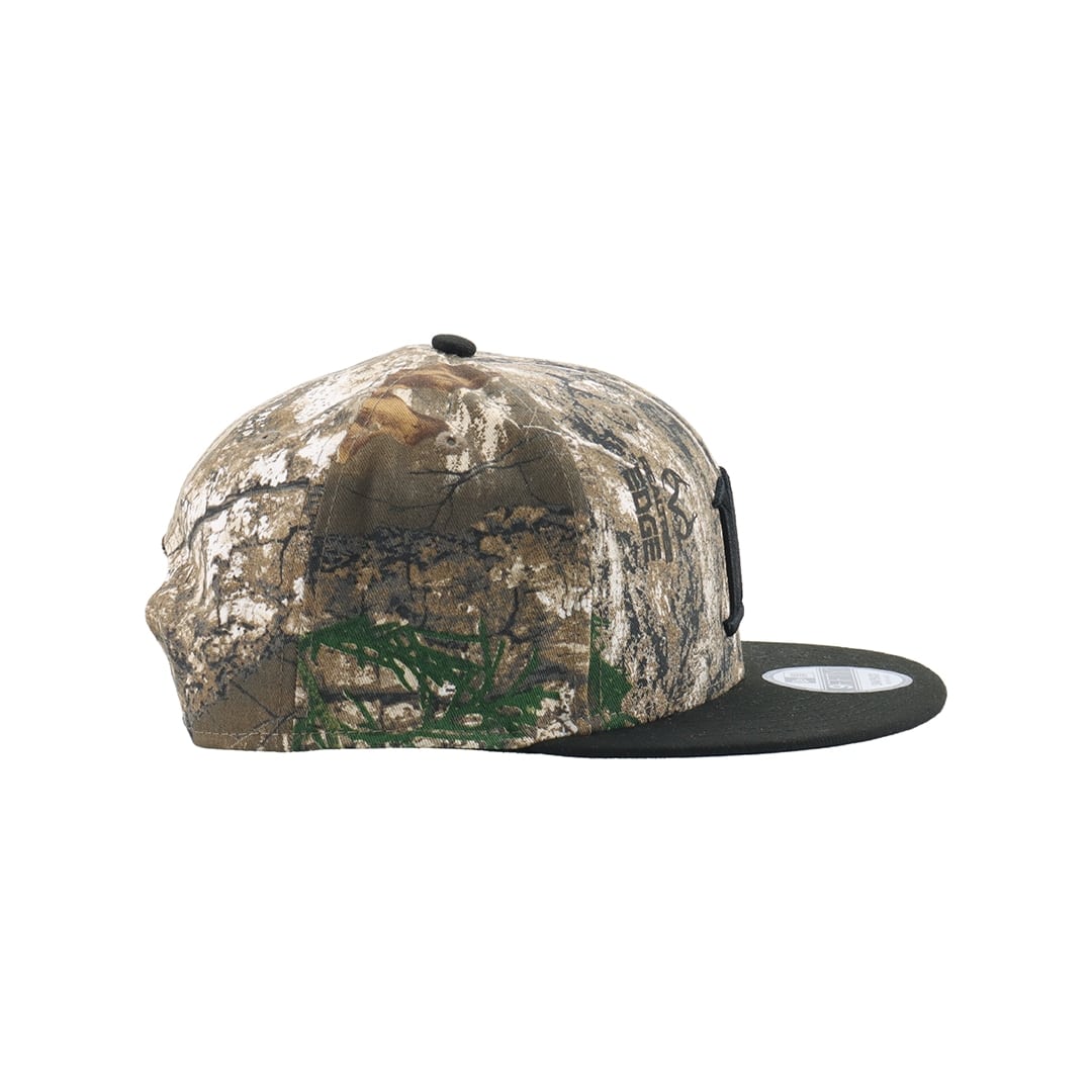 NEW ERA×LIONS 9FIFTY INITIAL TREE CAMO