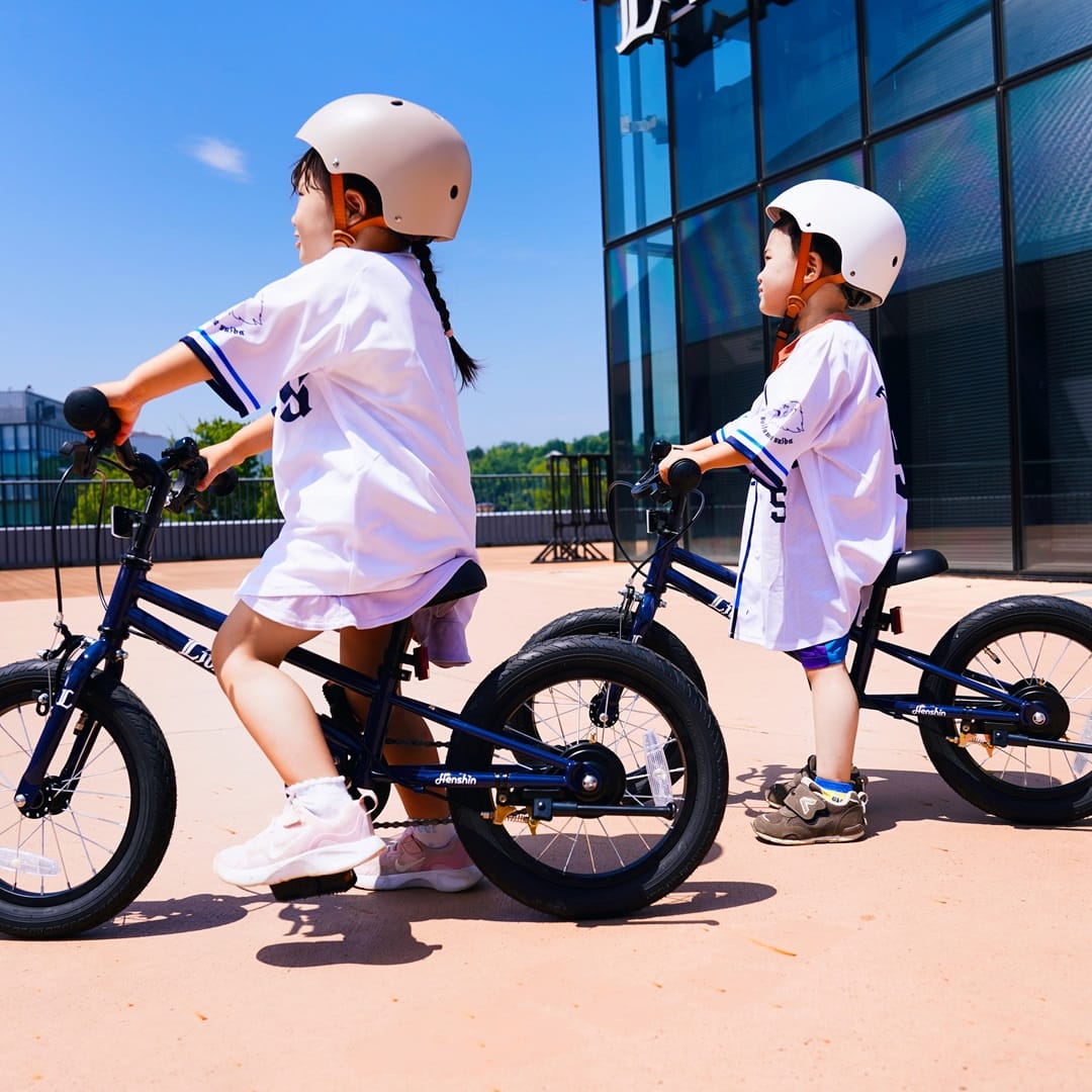 へんしんバイクC14 埼玉西武ライオンズモデル【製造台数限定