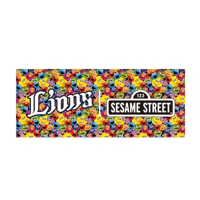 SESAME STREET meets ライオンズ総柄フェイスタオル